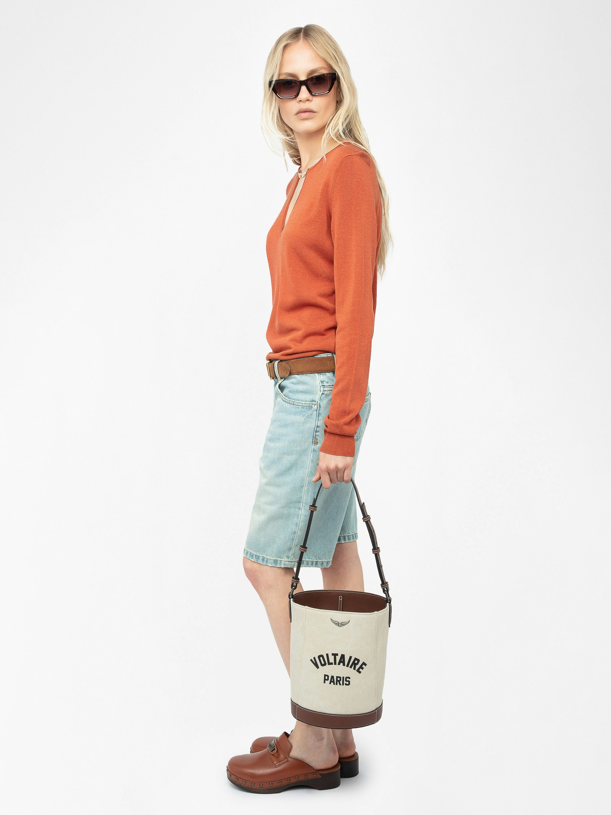 Jumper Sayan - Long-sleeved knit top with wing closure.